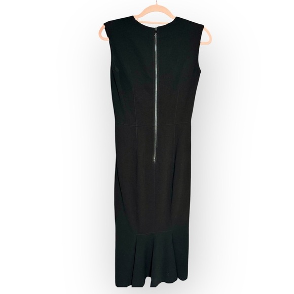 Burberry London Crepe V-Neck
Sleeveless Little Black Dress midi Sexy Size 8 - Picture 6 of 15